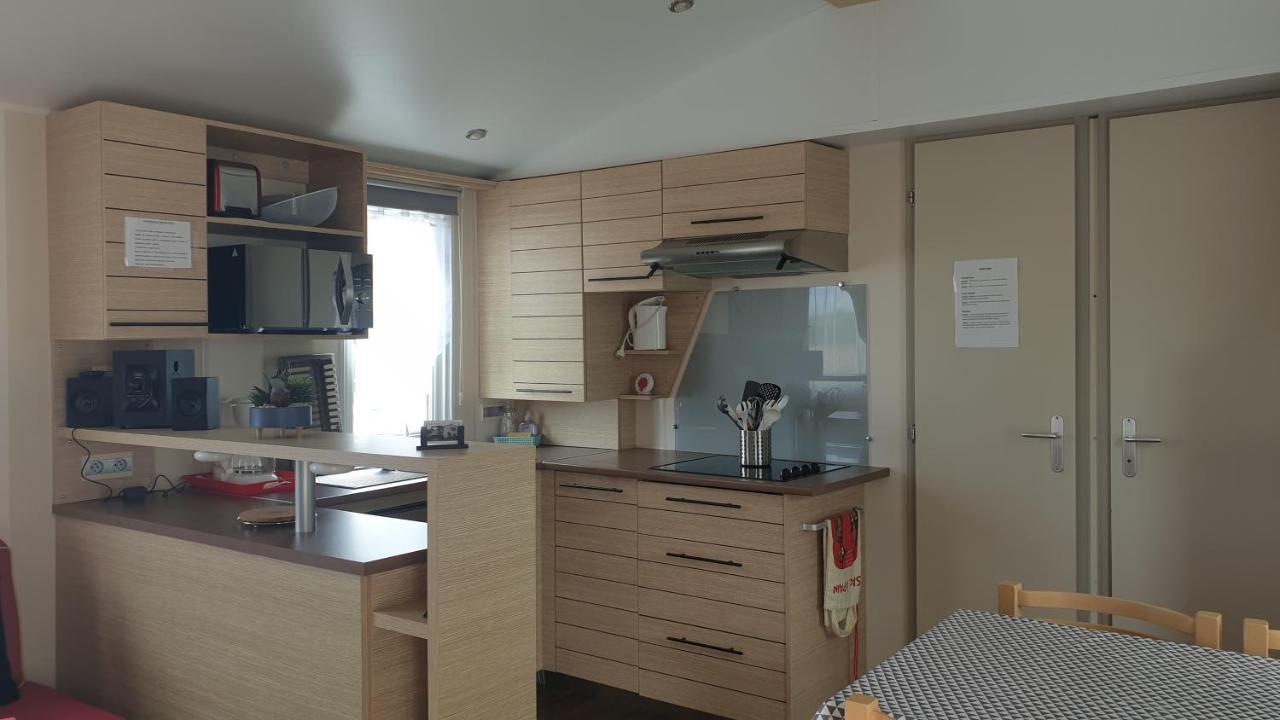 Sylvie Proprietaire Du Mobil-Home Сен-Пер-сюр-Мер Екстер'єр фото